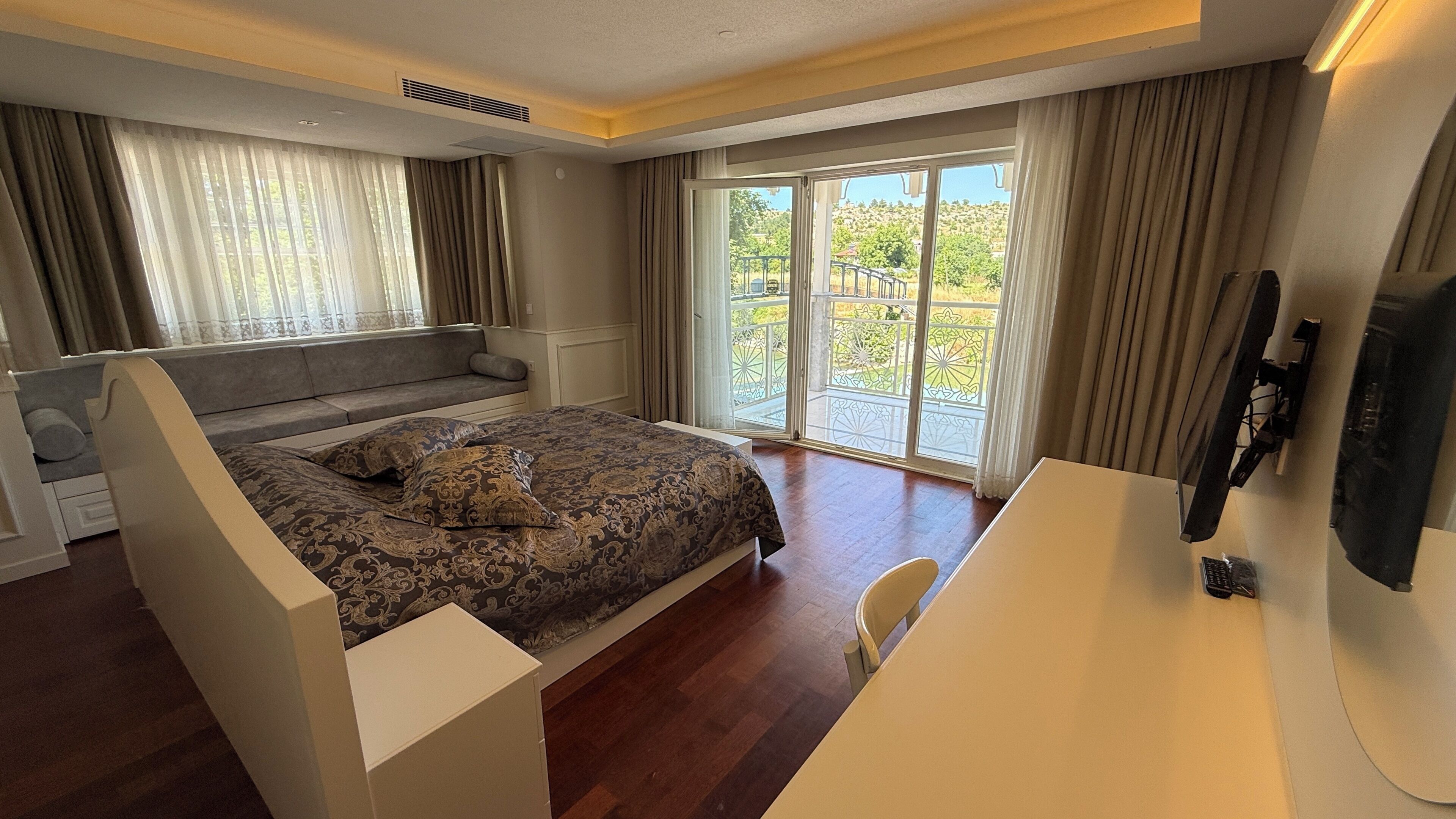 Standard Double Room, Mountain View