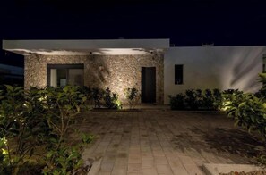 Exterior - Noera Villas | Elegant Two-Bedroom Villa with Private Pool near Kremasti Beach (Kremasti)