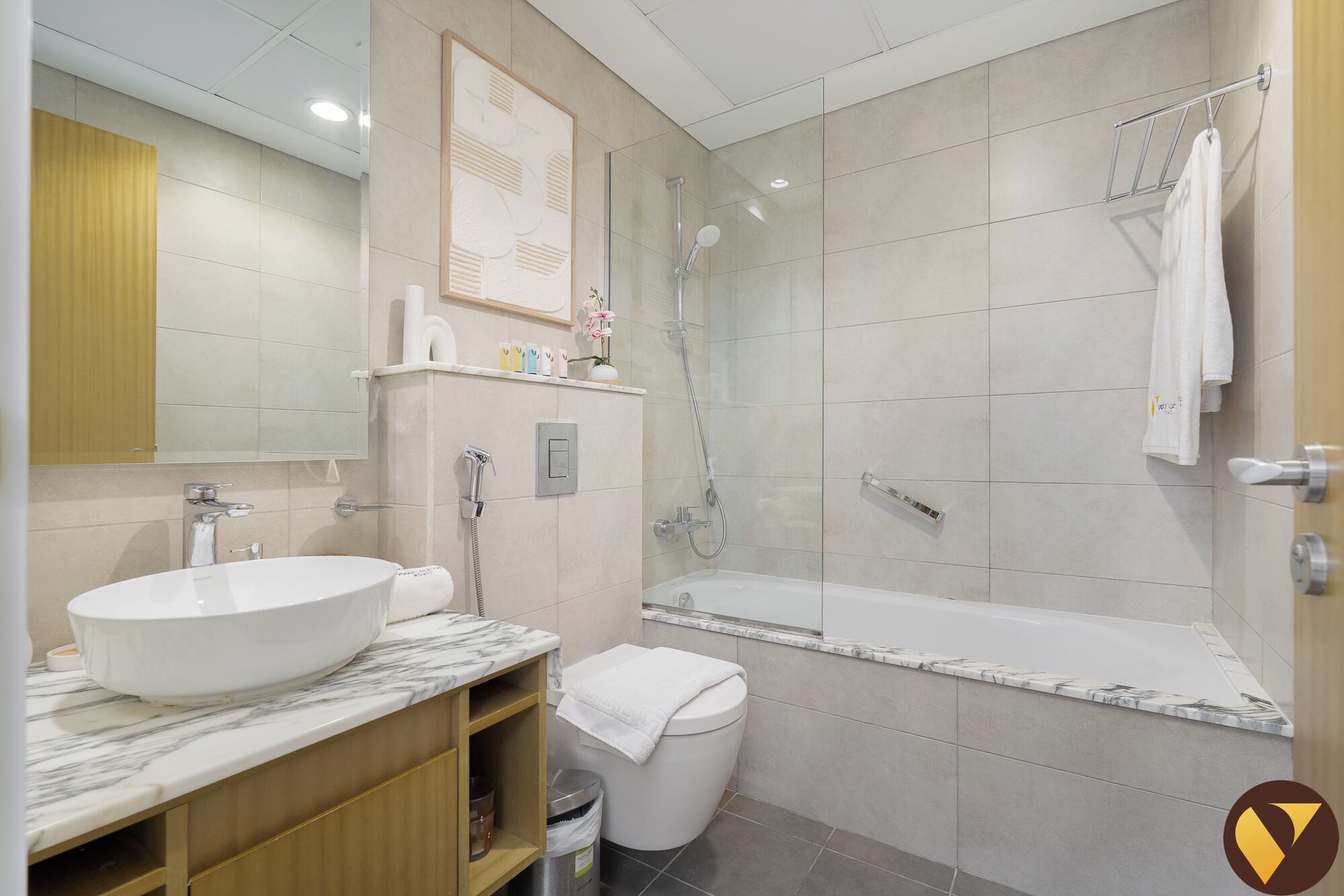 Deluxe Apartment, Balcony, City View | Bathroom | Bidet