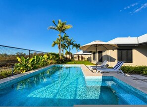 House | 4 bedrooms - Zen Elysium Pool - Patio - Work Desk - Garage (Darwin)