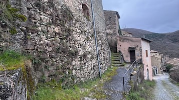 Esterni