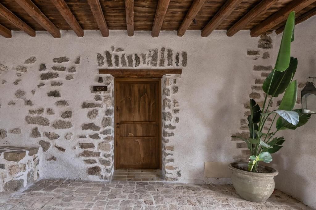 Deluxe Triple Room, Garden View | Interior