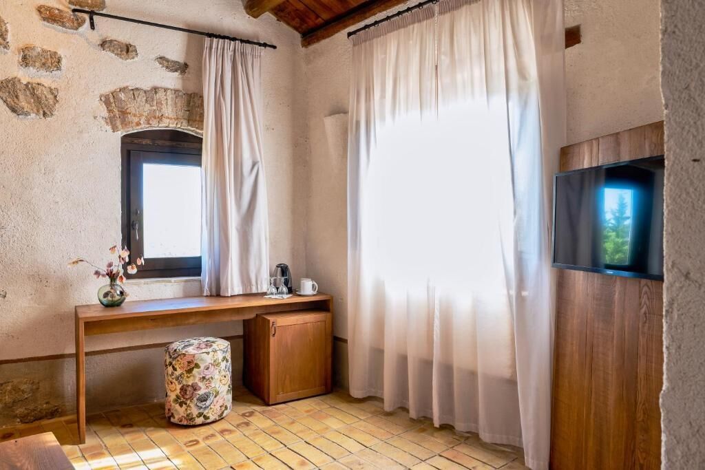 Chambre Double Deluxe, vue vallée, en angle | Intérieur