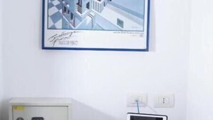 Interior - Naples Pietrasanta LT | Double Room in the Historic Center of Naples (Napoli)