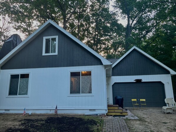 Exterior - Higgins Lake hideaway (Roscommon)