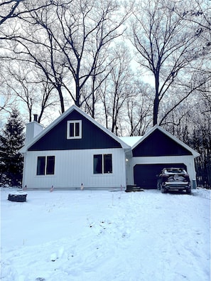 Exterior - Higgins Lake hideaway (Roscommon)