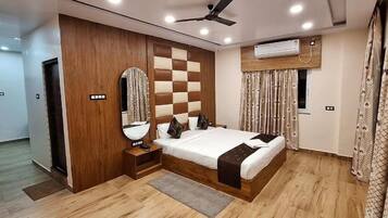 Suite, pemandangan gunung | Kedap suara, setrika/meja setrika, dan Wi-Fi gratis