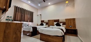 Superior Double or Twin Room, City View | Spa - New Hotel Sun International (Jamshedpur)