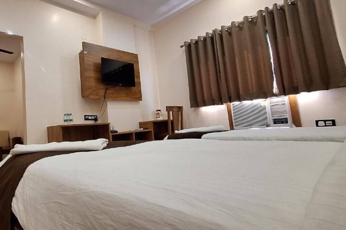 Phòng đôi hoặc 2 giường đơn Superior, quang cảnh thành phố | Phòng cách âm, bàn ủi/dụng cụ ủi quần áo