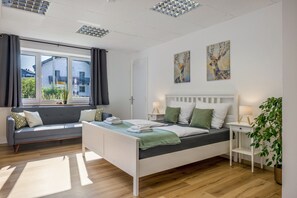 Unclassified image, 4 of 34, button - Apartment 'Romy' with Wi-Fi (Reischach)