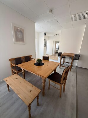 Dining - Apartment 'Romy' with Wi-Fi (Reischach)