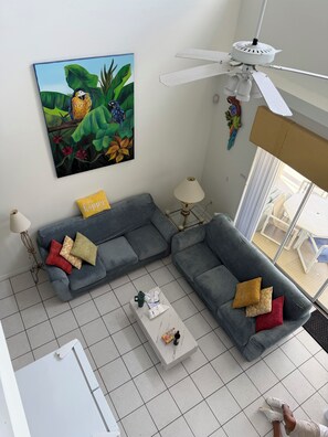 Living area - Sunset Lake Retreat | Lakefront Pool Home Near Disney ⭐ (Kissimmee)