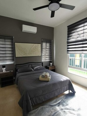 2 bedrooms, WiFi, bed sheets - Beyond the Ordinary in the Philippines, Bohol, Dauis: VILLA SKADI (Dauis)