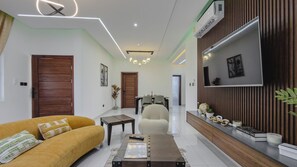 Living area - Prestige Apartment at THE HIDDEN DOMUS,Spacious, Safe and Premium (Accra)