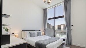 Biệt thự dành cho gia đình, quang cảnh vườn | Bộ trải giường bằng vải cotton Ai Cập, bộ đồ giường cao cấp 