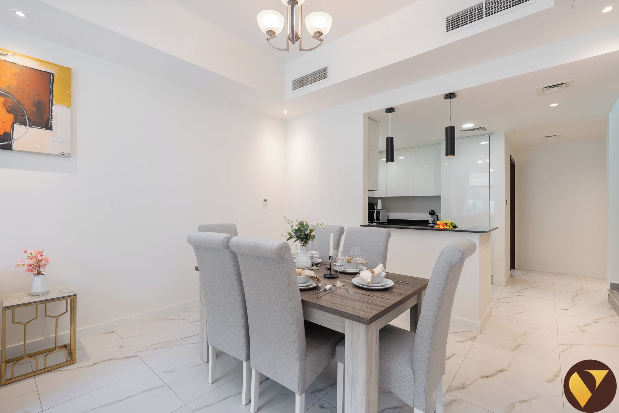 Family Villa, Garden View | In-room dining