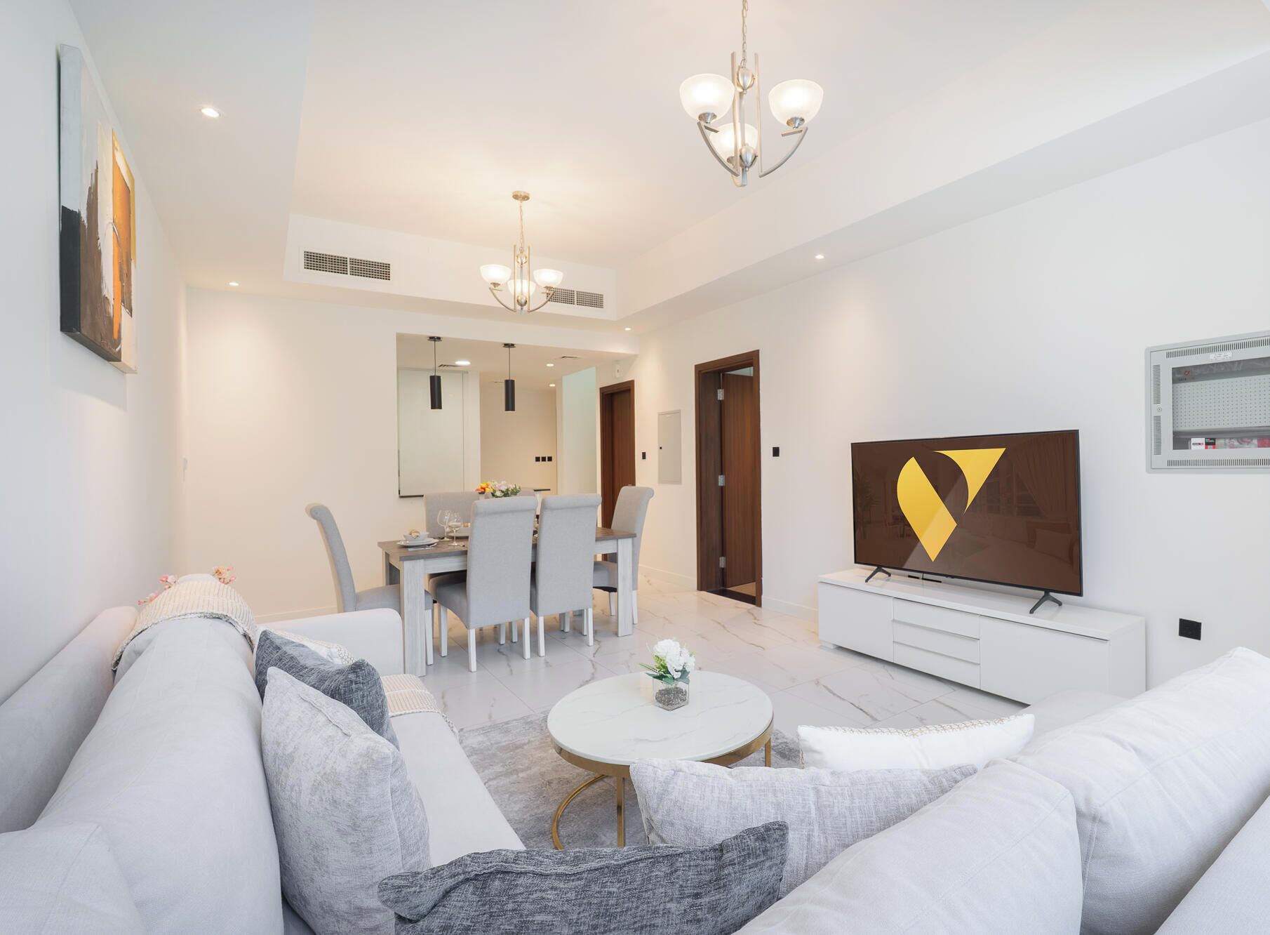 Villa familiar, vista al jardín | Área de sala de estar