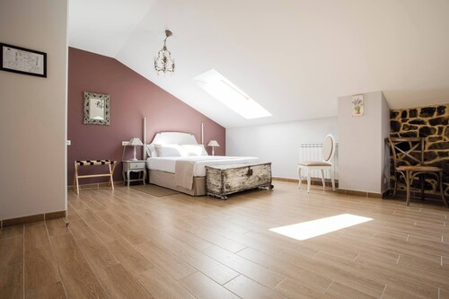 Room-rural House Santervas de la Sierra