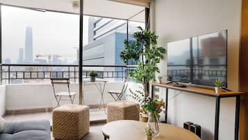 Appartement Familial, balcon, vue ville | Coin séjour