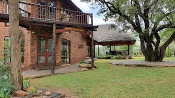 Cabin, 1 Bedroom, Patio | Exterior