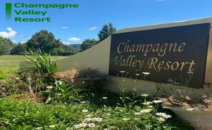 Apartment, 3 Bedrooms, Accessible | Exterior detail - Champagne Valley Resort 3-bedroom WBT Rentals (Cathkin Park)
