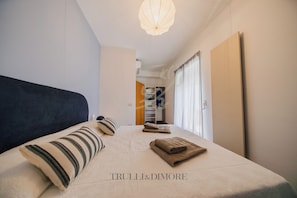 Apartment (2 Bedrooms) | 2 Schlafzimmer, Bügeleisen/Bügelbrett, Bettwäsche