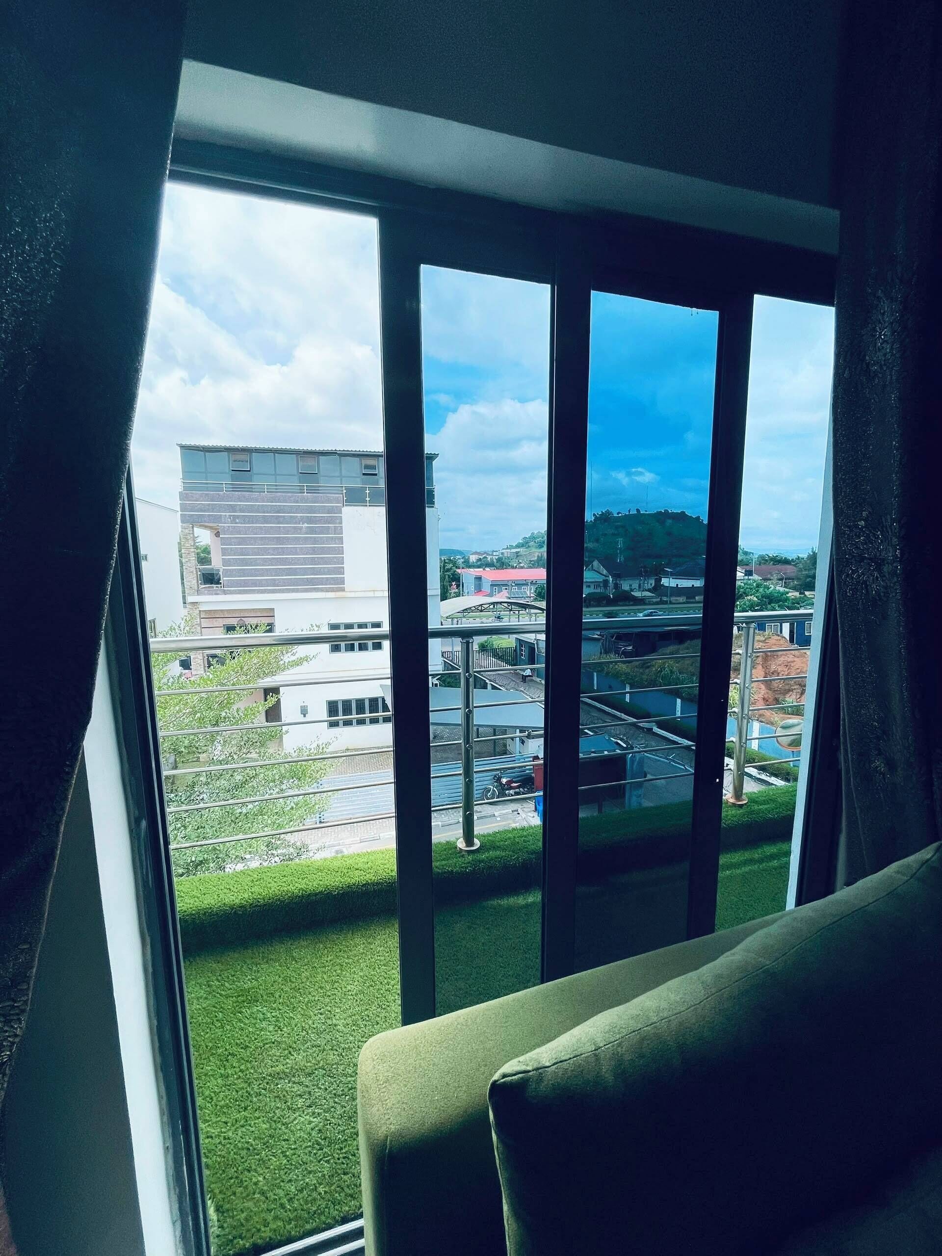 Apartment, Balcony, Courtyard View | Interior
