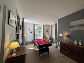 Spielezimmer