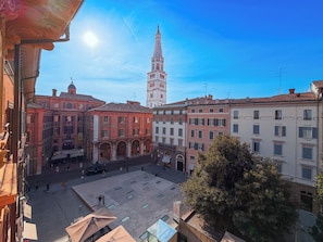 View from property - Designer Penthouse with a View of the Ghirlandina (Modena)