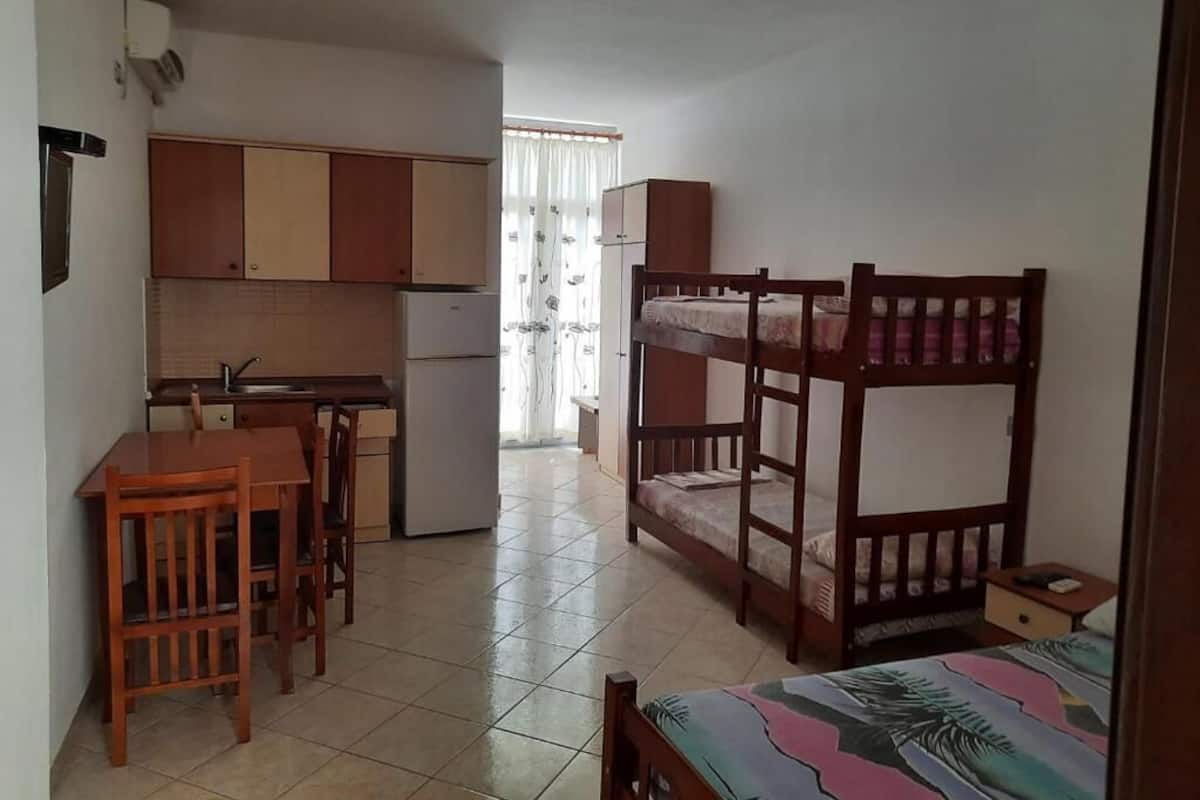 Family Quadruple Room, Balcony, Garden View