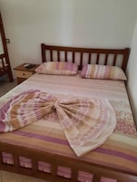Habitación familiar doble, balcón, vistas a la playa | Wifi gratis