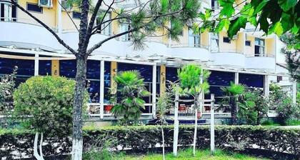 Hotel La Perla