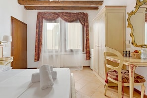 1 bedroom, iron/ironing board, WiFi, bed sheets - Apartment 'Rialto Rooms' with Wi-Fi (Venice)