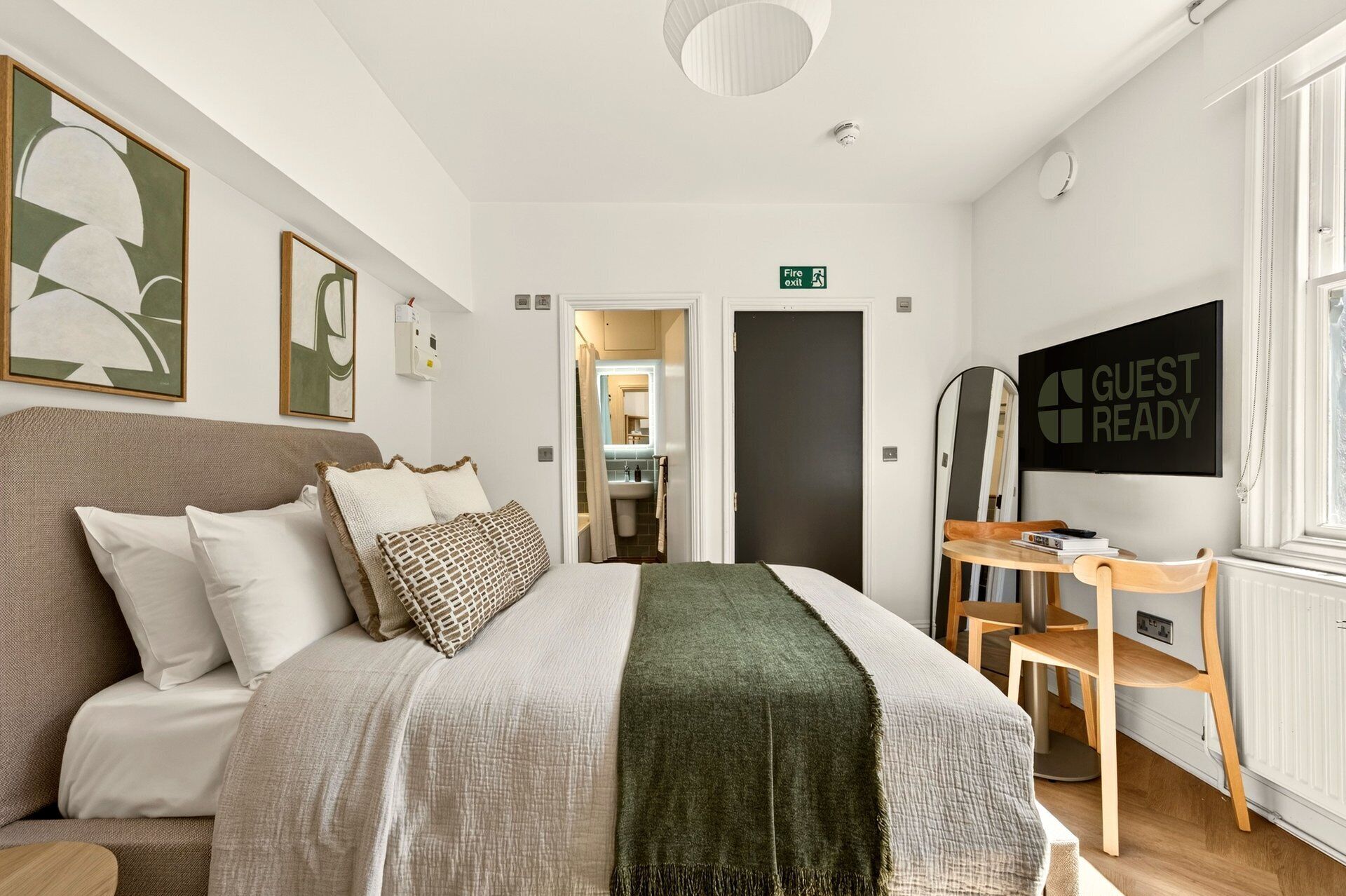 1 bedroom, internet, bed sheets