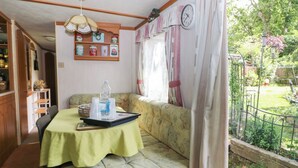 Tempat makan