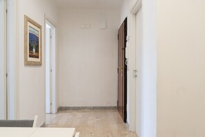 Interior - Febe Apartment 2 by Wonderful Italy (Bari)