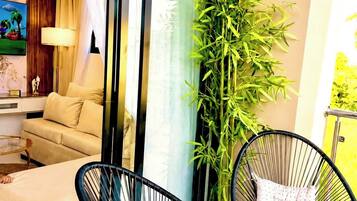 Departamento, 3 habitaciones, balcón | Balcón