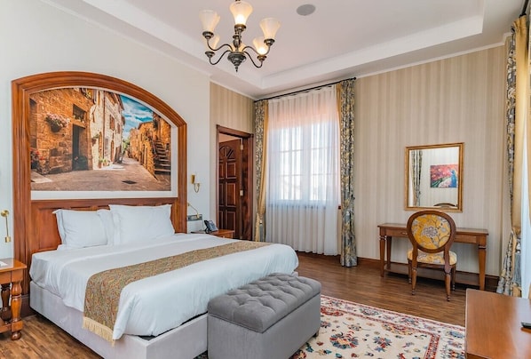 Suite ejecutiva, vista al lago | Wifi gratis