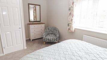 3 bedrooms, free WiFi, individually decorated, individually furnished
