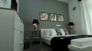 1 bedroom, iron/ironing board, WiFi, bed sheets
