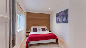 Apartment, 1 Double Bed with Sofa bed, Kitchen, City View (Fitzroy St 39B) | 1 bedroom