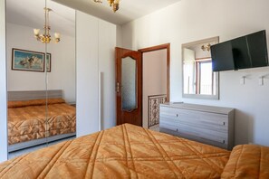Bureau, Wi-Fi, draps fournis