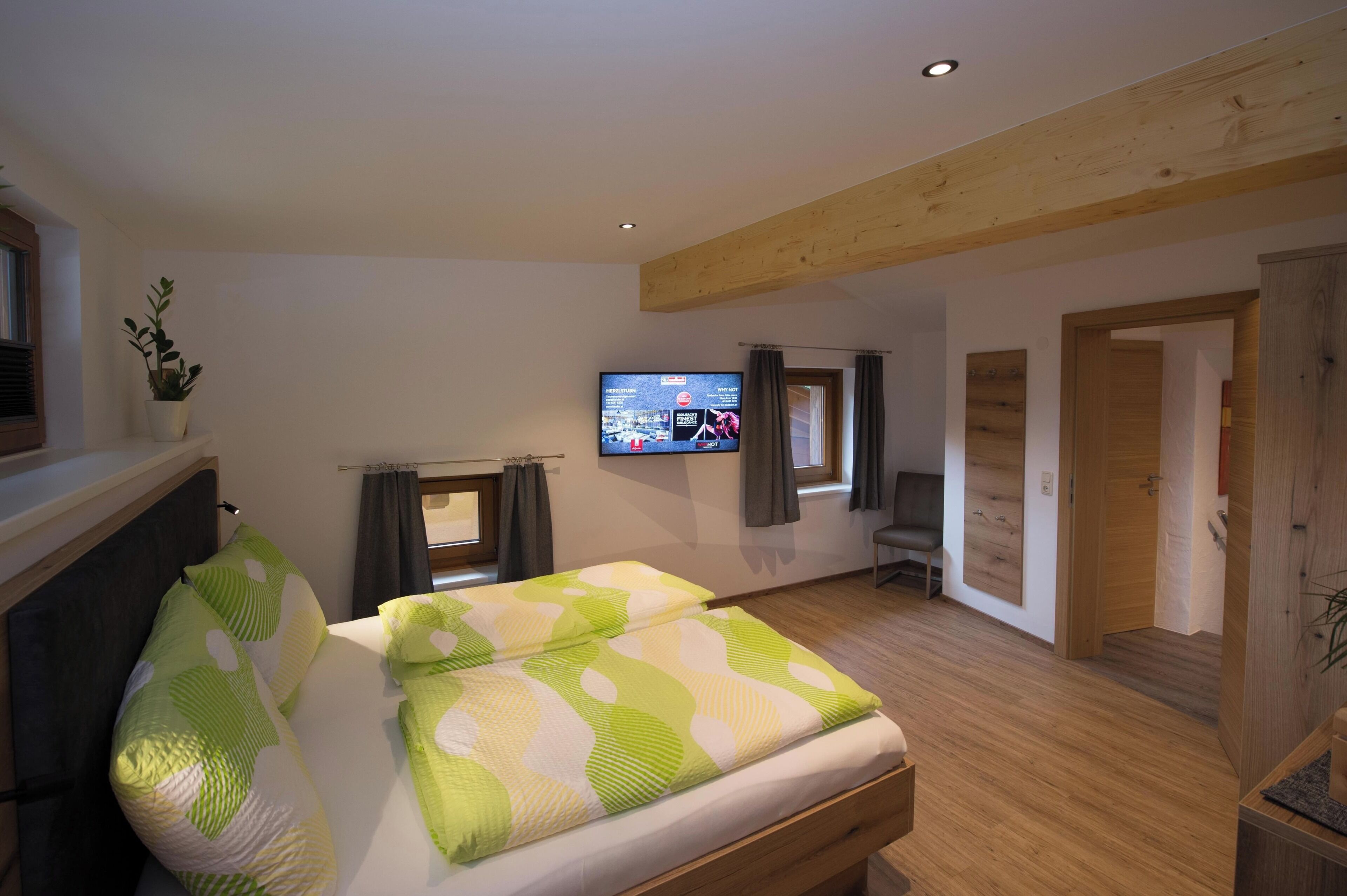 Comfort-Apartment, 4 Schlafzimmer, Küche | Kostenlose Babybetten, kostenloses WLAN, Bettwäsche