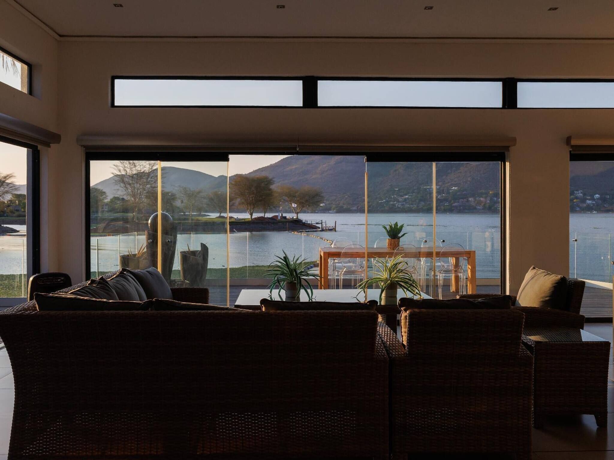 Casa, 4 habitaciones, alberca privada | Sala de estar