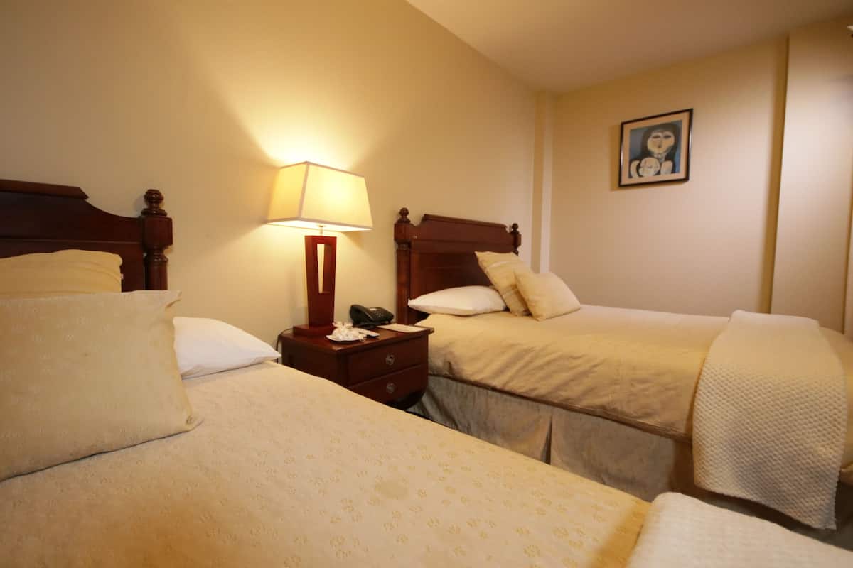 Family Suite | Down comforters, free WiFi, bed sheets, wheelchair access