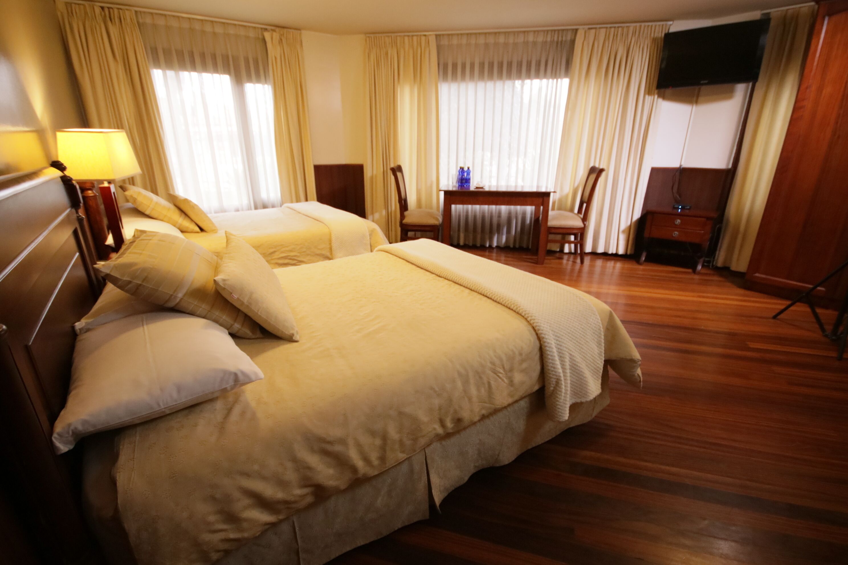 Couette en duvet d'oie, Wi-Fi gratuit, draps fournis