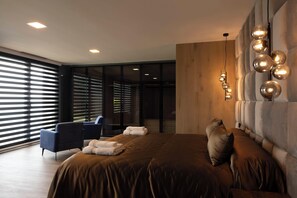 Iron/ironing board, Internet, bed sheets - Villa Ocean Breeze | Atlantic Realty (Donostia / San Sebastián)