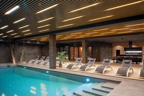 Pool - Villa Ocean Breeze | Atlantic Realty (Donostia / San Sebastián)