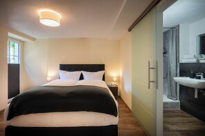 Internet, bed sheets - Vrbo Property (Traben-Trarbach)