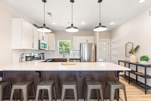 House, Multiple Beds (Lake Lookout Retreat) | Private kitchen - Lake Lookout Retreat and 9bdr (Branson)